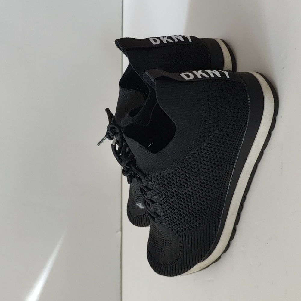 DKNY Sneaker